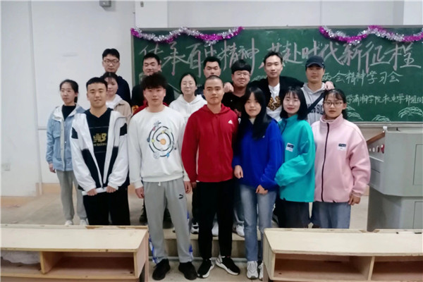 0dc537063f7440a68cff8cb9e1e351ec.jpg 0dc537063f7440a68cff8cb9e1e351ec.jpg