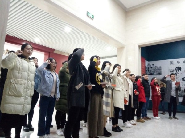 1543373072424515.jpg QQ图片20181128102935_副本.jpg