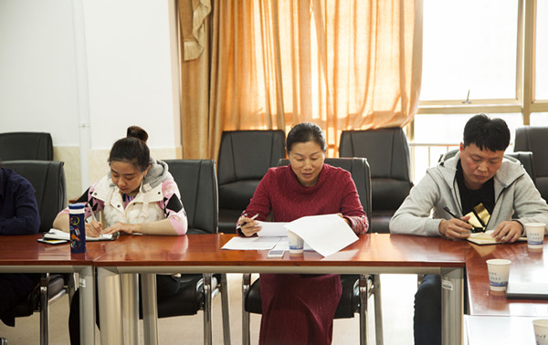 1509541622102522.jpg BEAT365英国官网党日活动1_副本.jpg