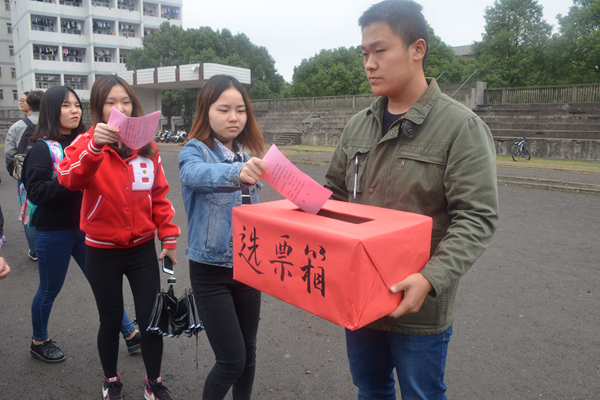 1477469470456922.jpg dhy 2016-10-2508.jpg