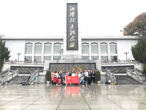 1543372812847372.jpg QQ图片20181128102947_副本.jpg